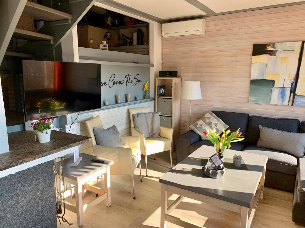 Idylle Seepark - Haus Mit Pool Und Fasssauna Kirchheim  Luaran gambar