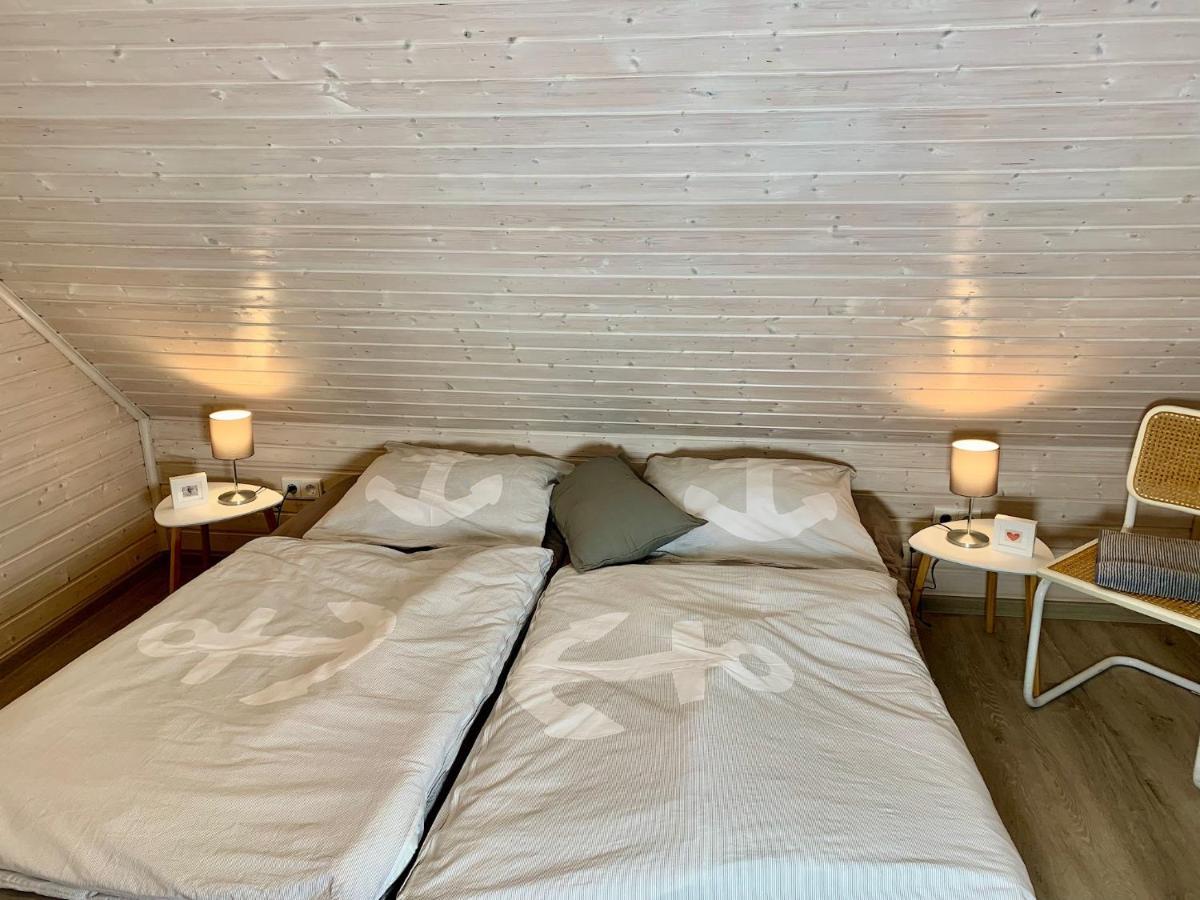 Idylle Seepark - Haus Mit Pool Und Fasssauna Kirchheim  Luaran gambar